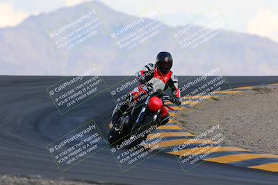 media/Oct-03-2022-Moto Forza (Mon) [[5f077a3730]]/Beginner Group/Session 5 (Turn 12)/